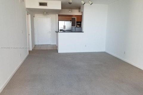 Купить кондоминиум в Майами, Флорида 1 спальня, 78.6м2, № 1984769 - фото 7