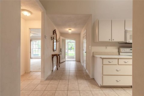 House in New Smyrna Beach, Florida 3 bedrooms, 222.32 sq.m. № 1567581 - photo 3