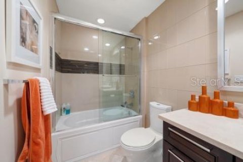 Copropriété à vendre à Clearwater, Floride: 2 chambres, 183.2 m2 № 2208015 - photo 19