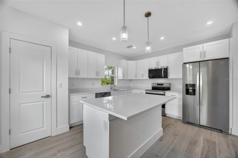 Casa en venta en Port Charlotte, Florida, 3 dormitorios, 149.76 m2 № 1886064 - foto 6