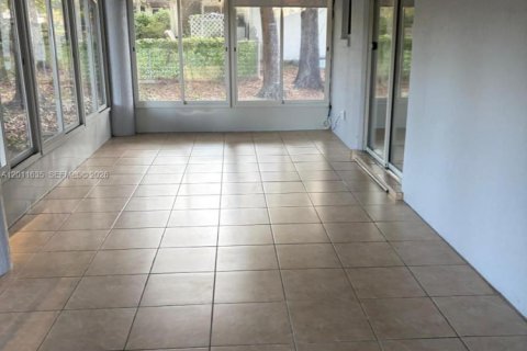 Villa ou maison à vendre à Ocala, Floride: 3 chambres № 2074895 - photo 3