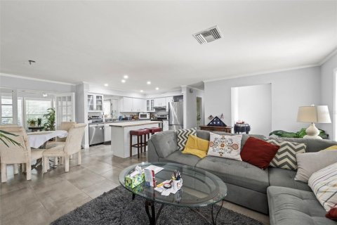 Casa en venta en Bradenton, Florida, 2 dormitorios, 127.83 m2 № 1774823 - foto 10