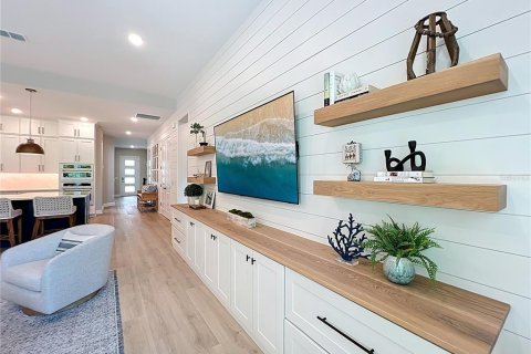Villa ou maison à vendre à Orlando, Floride: 4 chambres, 309.64 m2 № 1884054 - photo 15