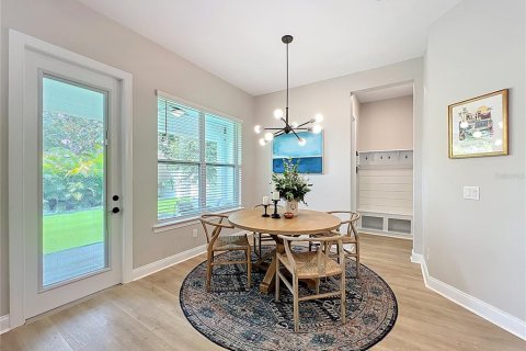 Villa ou maison à vendre à Orlando, Floride: 4 chambres, 309.64 m2 № 1884054 - photo 16