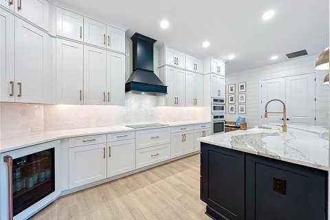 Villa ou maison à vendre à Orlando, Floride: 4 chambres, 309.64 m2 № 1884054 - photo 11