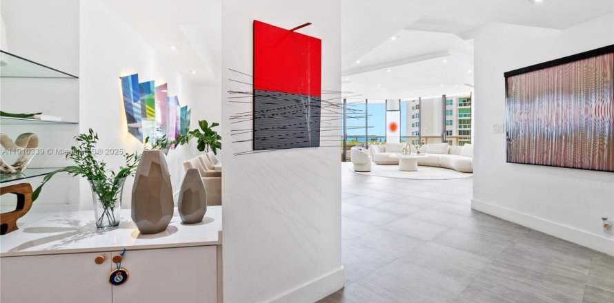 Condo à Aventura, Floride, 3 chambres  № 1966470