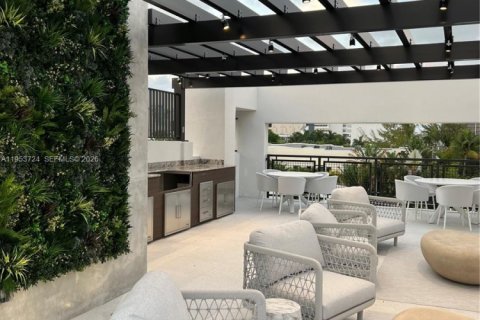 Condominio en alquiler en Miami Beach, Florida, 1 dormitorio, 68.56 m2 № 2008945 - foto 10