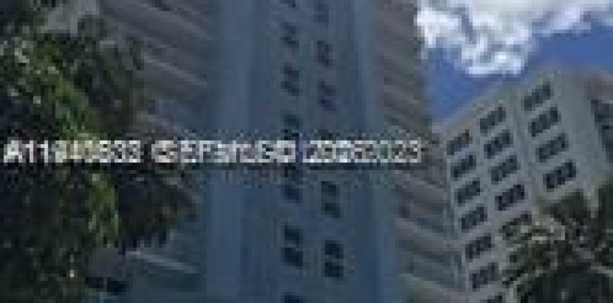 Кондоминиум с 1 спальней в Майами-Бич, Флорида № 2004584