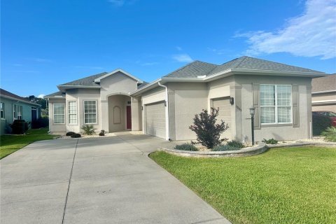 Casa en Summerfield, Florida 2 dormitorios, 141.12 m2 № 2387592
