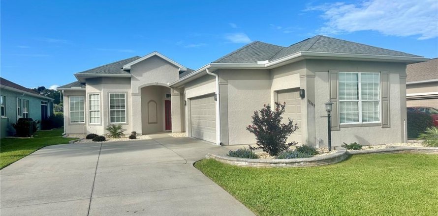 Casa en Summerfield, Florida 2 dormitorios, 141.12 m2 № 2387592