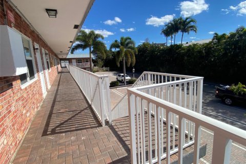 Apartment in Deerfield Beach, Florida 1 bedroom, 63.17 sq.m. № 2418125 - photo 9