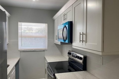 Apartment in Deerfield Beach, Florida 1 bedroom, 63.17 sq.m. № 2418125 - photo 4
