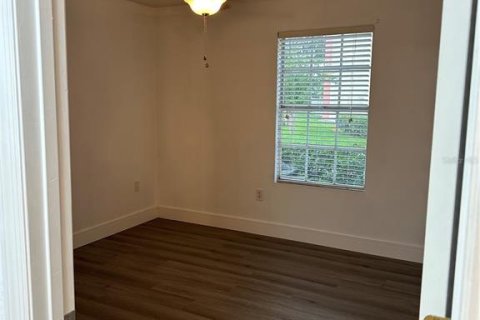 Condo in Brandon, Florida, 2 bedrooms  № 1906678 - photo 20