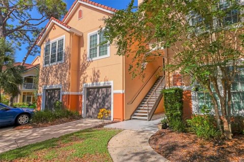 Copropriété à vendre à Sarasota, Floride: 1 chambre, 88.16 m2 № 1912006 - photo 2