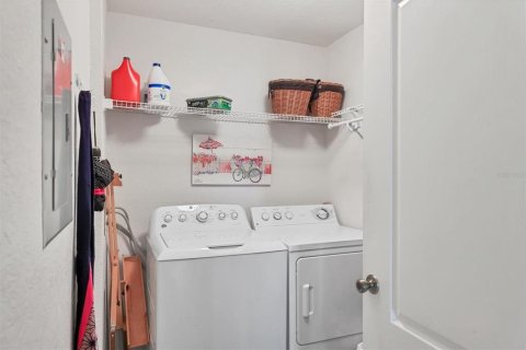 Copropriété à vendre à Sarasota, Floride: 1 chambre, 88.16 m2 № 1912006 - photo 26