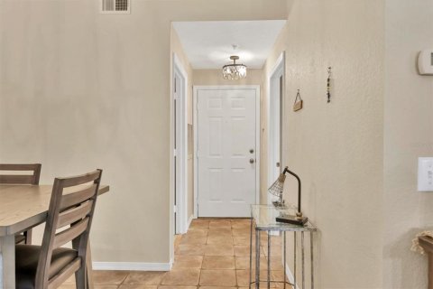 Copropriété à vendre à Sarasota, Floride: 1 chambre, 88.16 m2 № 1912006 - photo 6