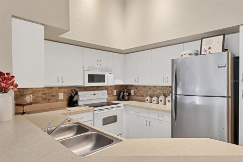 Copropriété à vendre à Sarasota, Floride: 1 chambre, 88.16 m2 № 1912006 - photo 10