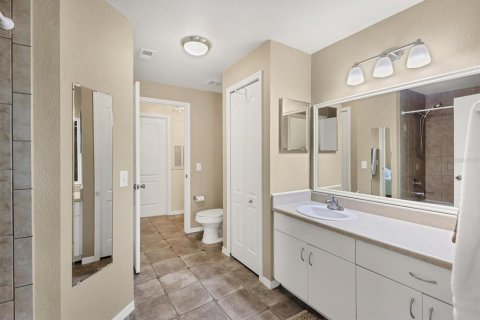 Copropriété à vendre à Sarasota, Floride: 1 chambre, 88.16 m2 № 1912006 - photo 24