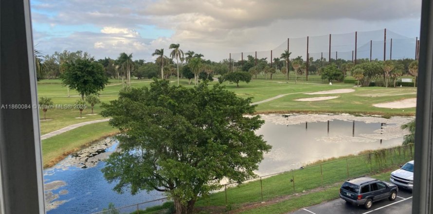 Condo à Hialeah, Floride, 1 chambre № 1889577