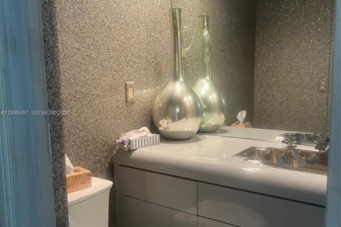 Купить кондоминиум в Санни-Айлс-Бич, Флорида 3 спальни, 145.86м2, № 2064867 - фото 7