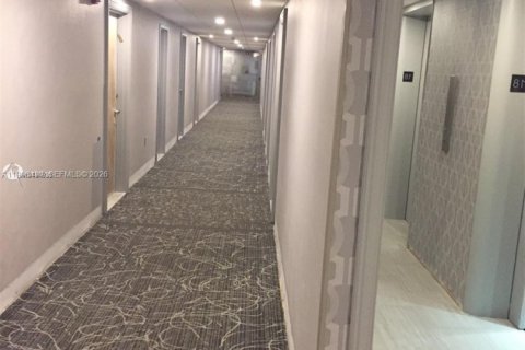 Купить кондоминиум в Санни-Айлс-Бич, Флорида 3 спальни, 145.86м2, № 2064867 - фото 16