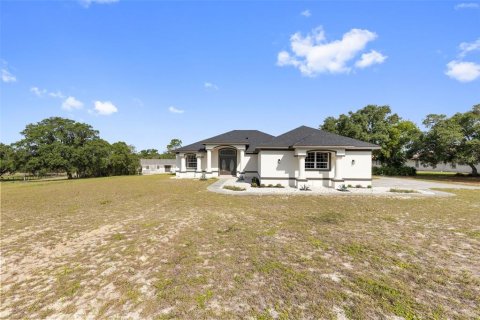 Villa ou maison à Spring Hill, Floride 3 chambres, 167.87 m2 № 2196930