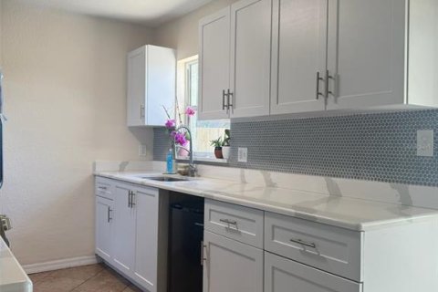 Casa en venta en Seminole, Florida, 2 dormitorios, 87.7 m2 № 1674039 - foto 15