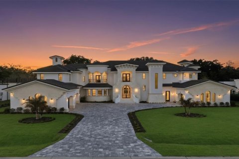 Casa en Windermere, Florida 5 dormitorios, 737.64 m2 № 2101765