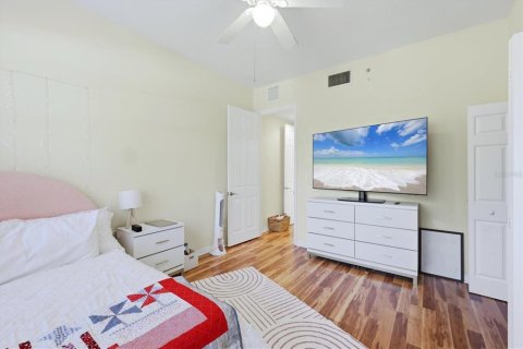 Condo in Sarasota, Florida, 3 bedrooms  № 2302507 - photo 20