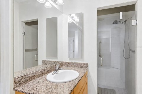 Condo in Sarasota, Florida, 3 bedrooms  № 2302507 - photo 19