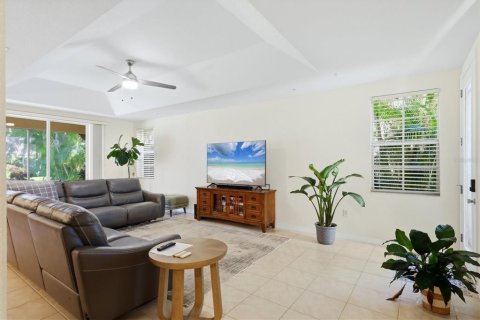 Condo in Sarasota, Florida, 3 bedrooms  № 2302507 - photo 2