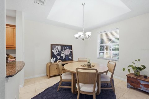 Condo in Sarasota, Florida, 3 bedrooms  № 2302507 - photo 9