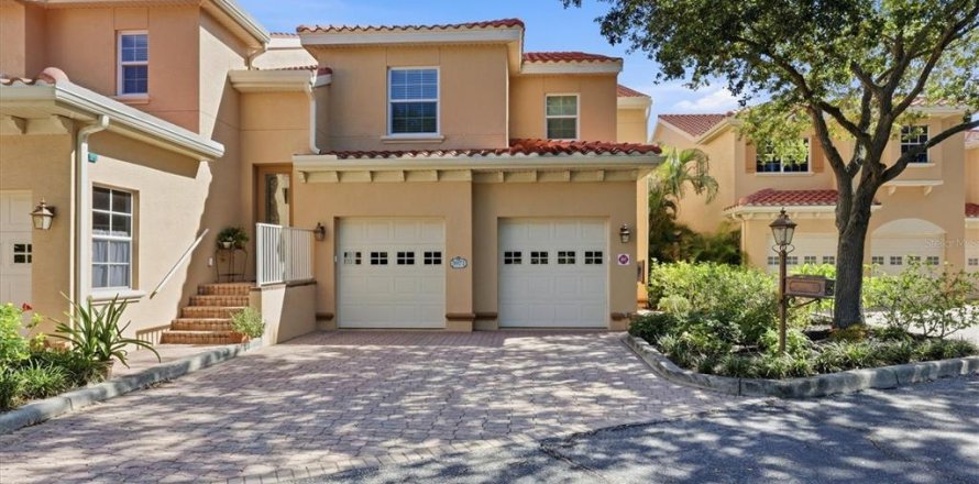 Condo in Sarasota, Florida, 3 bedrooms  № 2302507