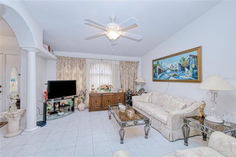 Villa ou maison à vendre à Punta Gorda, Floride: 3 chambres, 212.47 m2 № 1550872 - photo 15
