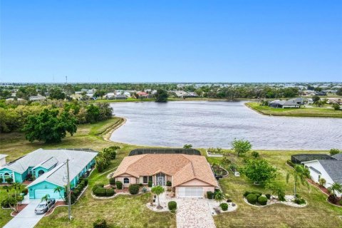 Villa ou maison à vendre à Punta Gorda, Floride: 3 chambres, 212.47 m2 № 1550872 - photo 3