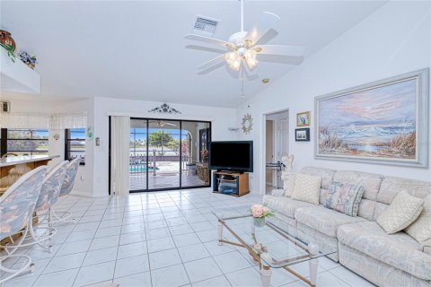 Villa ou maison à vendre à Punta Gorda, Floride: 3 chambres, 212.47 m2 № 1550872 - photo 27