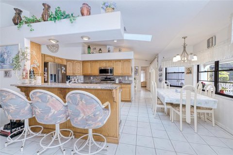 Villa ou maison à vendre à Punta Gorda, Floride: 3 chambres, 212.47 m2 № 1550872 - photo 24