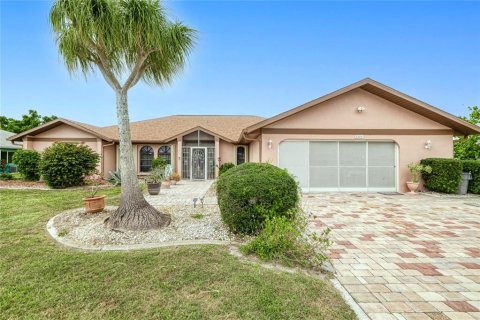 Villa ou maison à vendre à Punta Gorda, Floride: 3 chambres, 212.47 m2 № 1550872 - photo 4