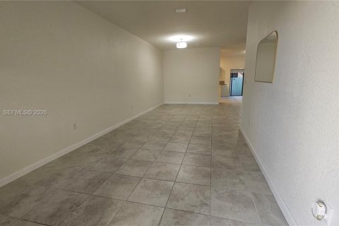 Townhouse in Miami, Florida 3 bedrooms, 158.03 sq.m. № 2033782 - photo 23
