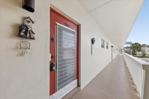 Copropriété à vendre à Lauderhill, Floride: 1 chambre, 63.17 m2 № 2087851 - photo 2