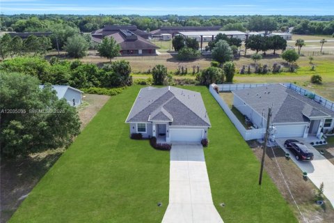 Villa ou maison à LaBelle, Floride 3 chambres, 139.63 m2 № 2186342