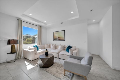 Villa ou maison à vendre à LaBelle, Floride: 3 chambres, 139.63 m2 № 2186342 - photo 22