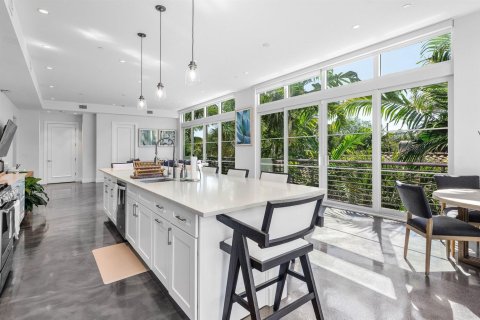 House in Delray Beach, Florida 4 bedrooms, 588.44 sq.m. № 2082070 - photo 20