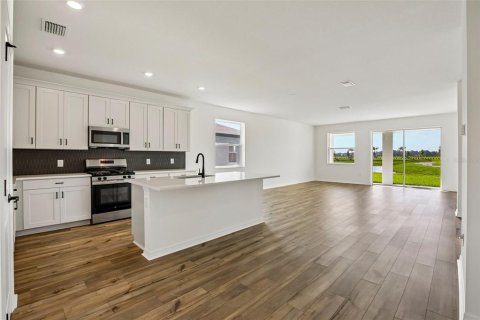 Casa en venta en Palmetto, Florida, 4 dormitorios, 179.58 m2 № 2151759 - foto 2