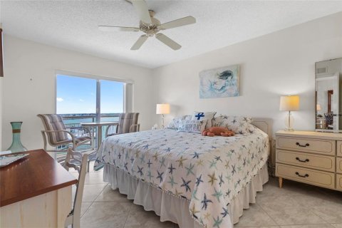 Condo in Saint Petersburg, Florida, 1 bedroom  № 1666876 - photo 6