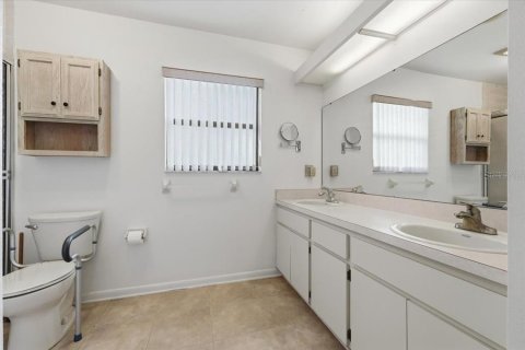 Casa en venta en Lakeland, Florida, 2 dormitorios, 111.11 m2 № 2287277 - foto 16
