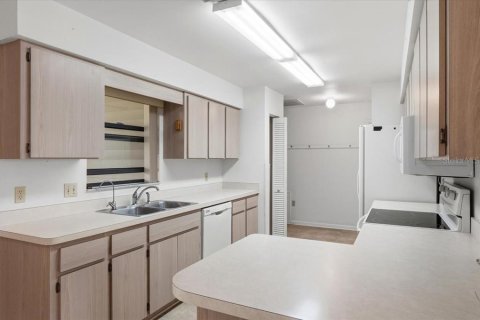 Casa en venta en Lakeland, Florida, 2 dormitorios, 111.11 m2 № 2287277 - foto 10