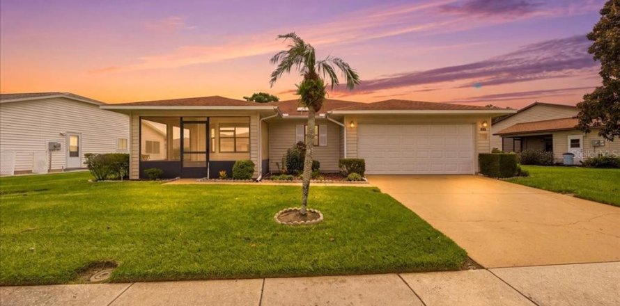 Casa en Lakeland, Florida 2 dormitorios, 111.11 m2 № 2287277