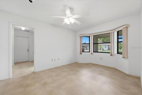 Casa en venta en Lakeland, Florida, 2 dormitorios, 111.11 m2 № 2287277 - foto 18
