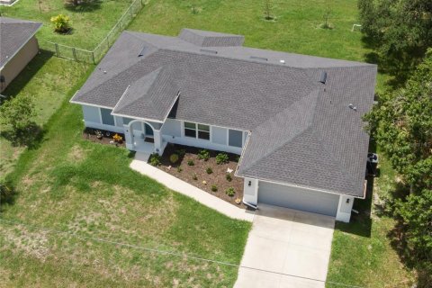 House in North Port, Florida 3 bedrooms, 143.63 sq.m. № 2156220 - photo 8